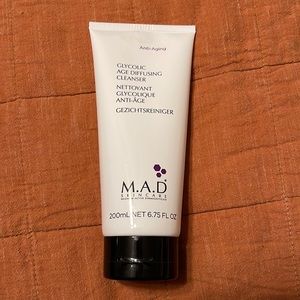 M.A.D Skincare Glycolic Age Diffusing Cleanser